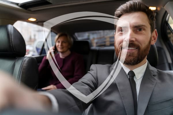 Contratar seguro de auto para chofer privado